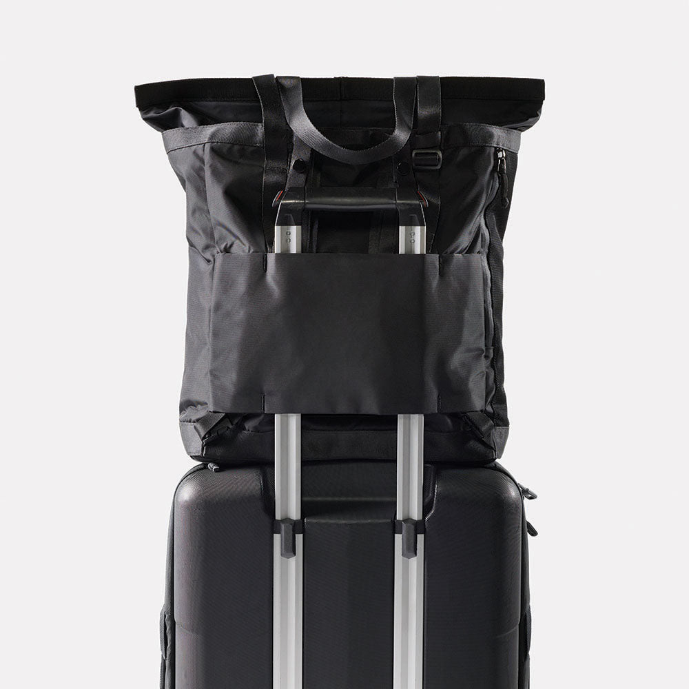 24L Tote Pack