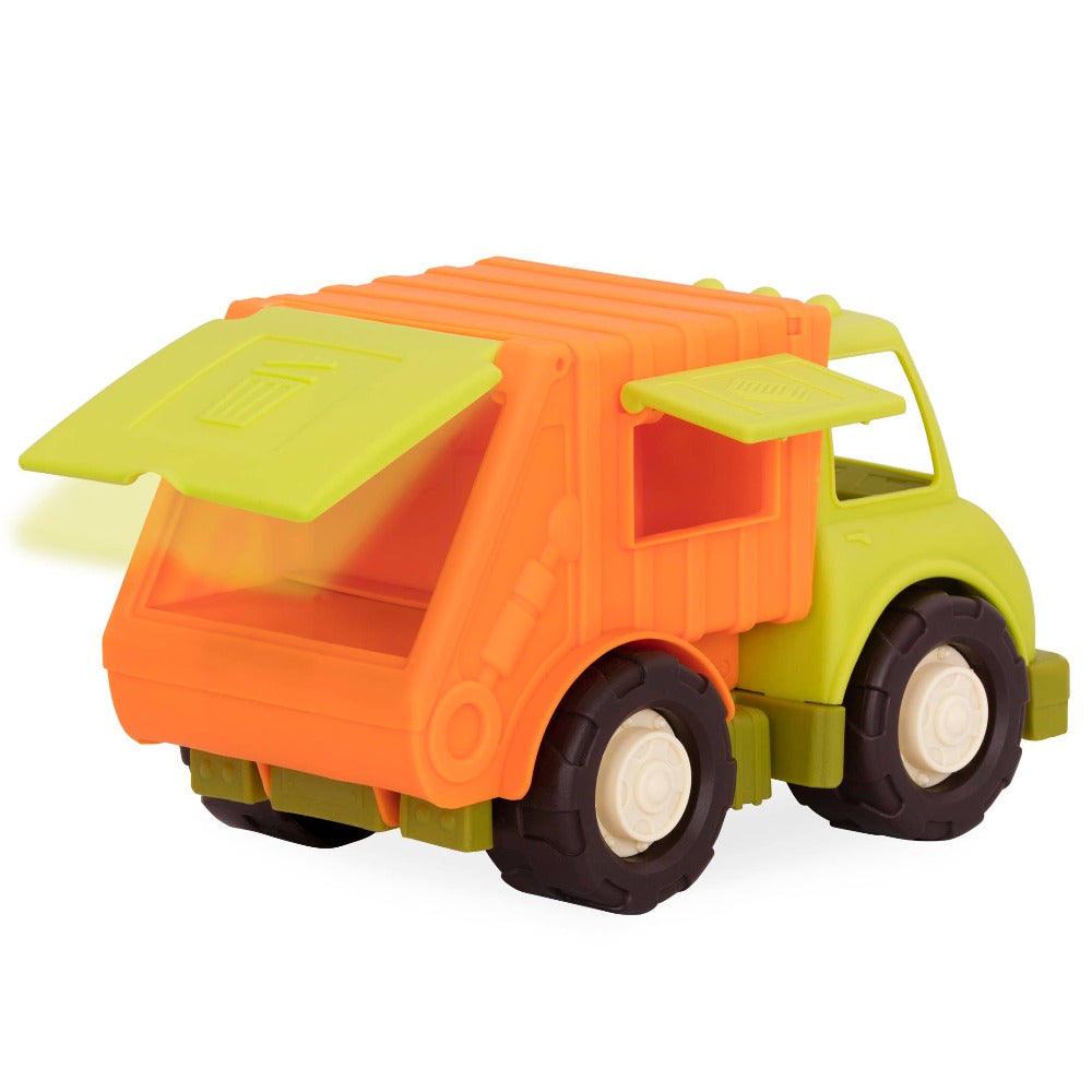 Happy Cruisers Recycling Truck
