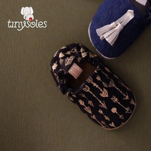 Pre-walkers Soft Soled Baby Walking Shoes - The Gilded Gold Arrow Collection