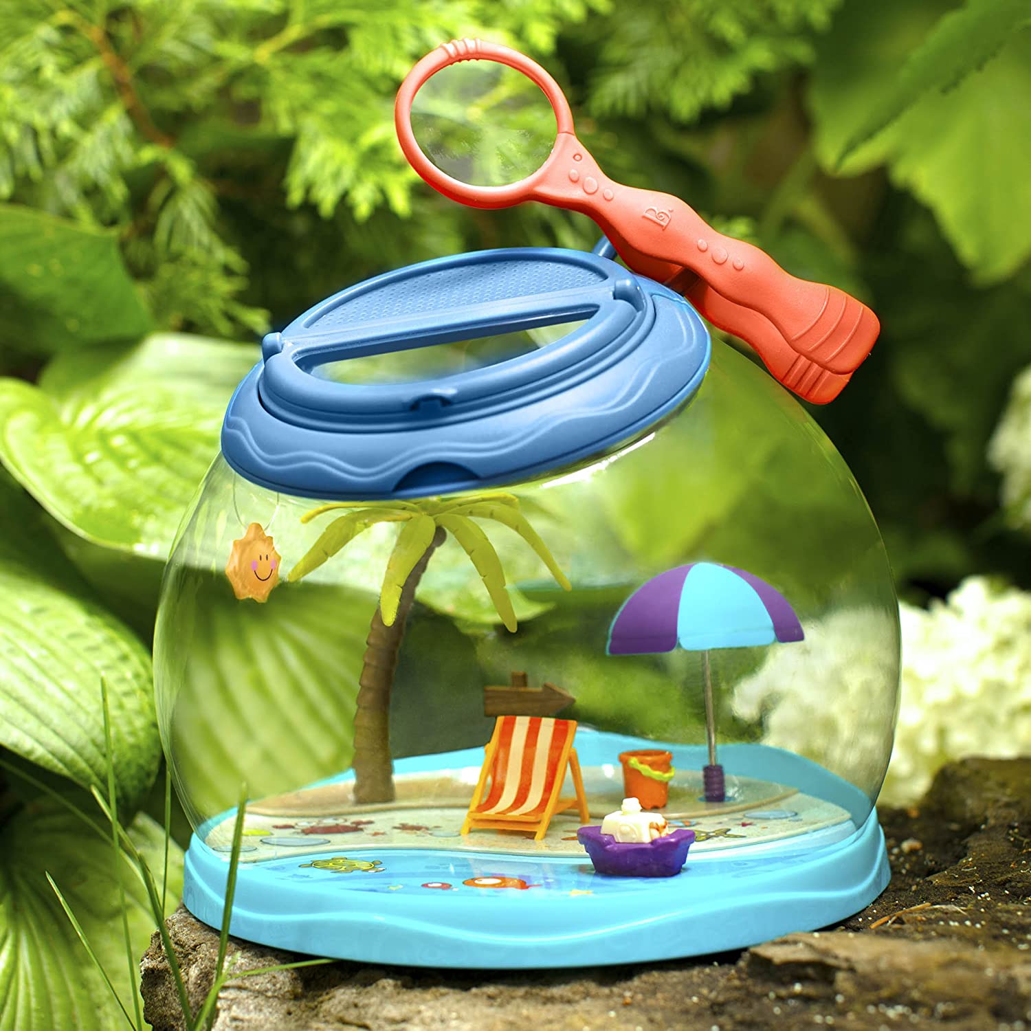 Tiki Retreat - Bug House & Magnifier