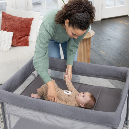 amigo™ One-hand Fold Travel Cot - Thunder