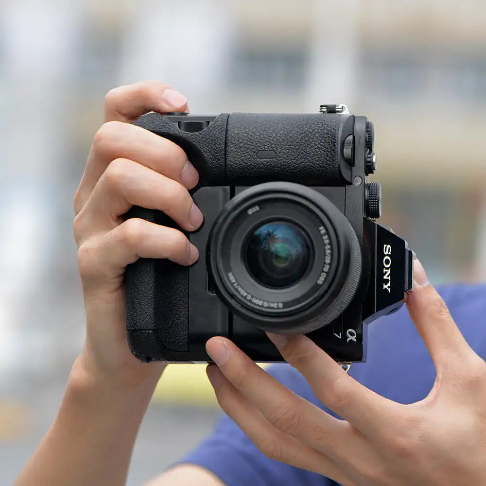 KingMa VG-C1EM | Sony | A7 A7R & A7S | Battery Grip | Dual Slots - 7