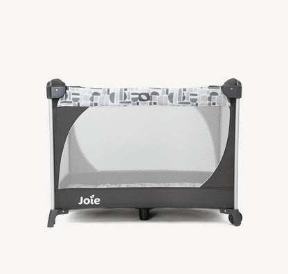 commuter™ Change Travel Cot - Logan