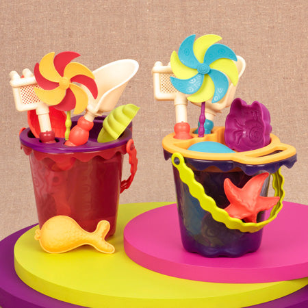 Sands Ahoy! Medium Bucket